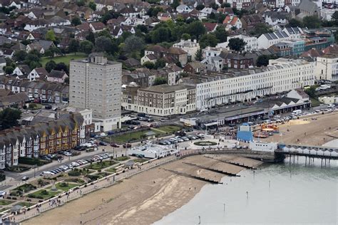 pictures of herne bay kent.